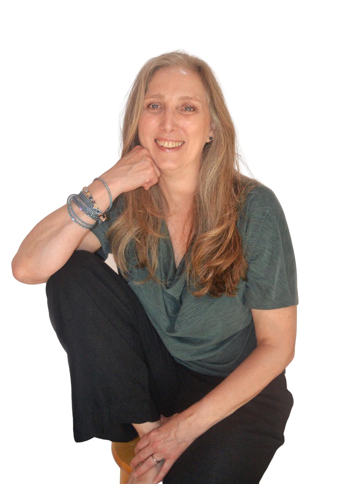 Tracy Oberg Profile TN